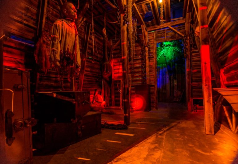 Reign of Terror Thousand Oaks California Haunted House Photos